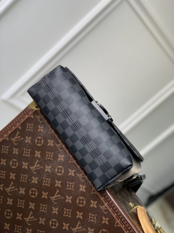 LV S-Cape Postman Bag - Image 4