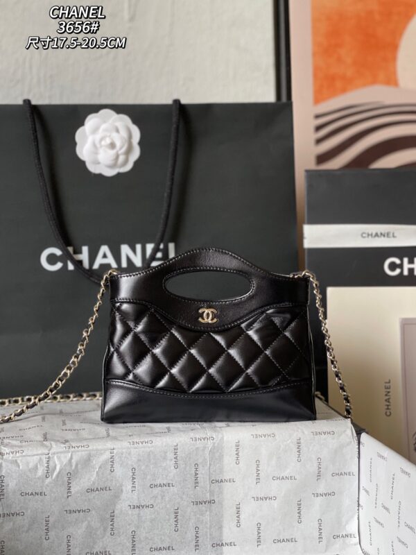 CHANEL mini 31 bag