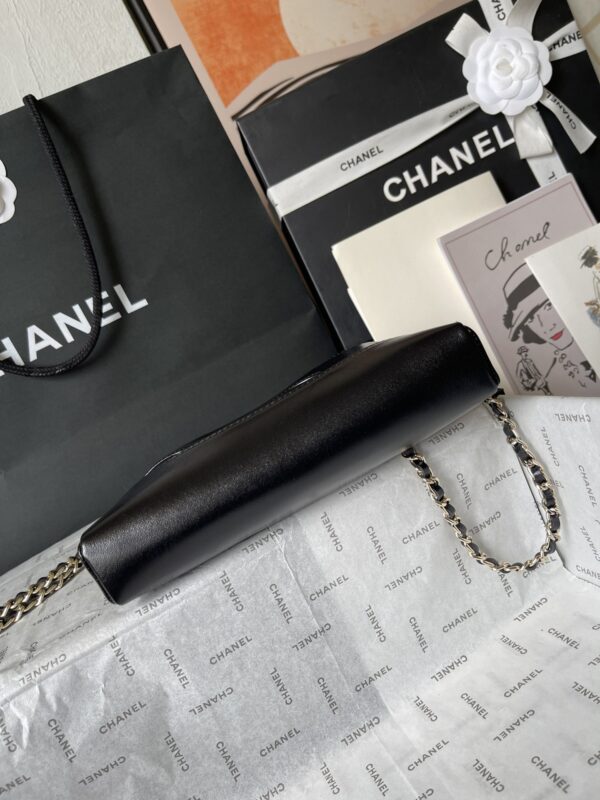 CHANEL mini 31 bag - Image 4