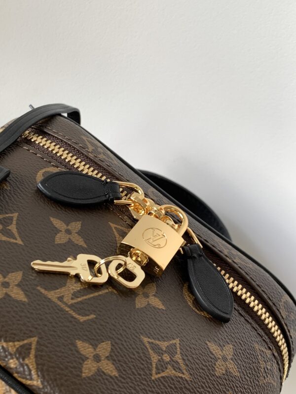 LV Vanity Makeup Case - Image 4