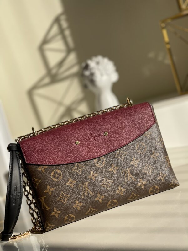 LV saint placide bag - Image 3