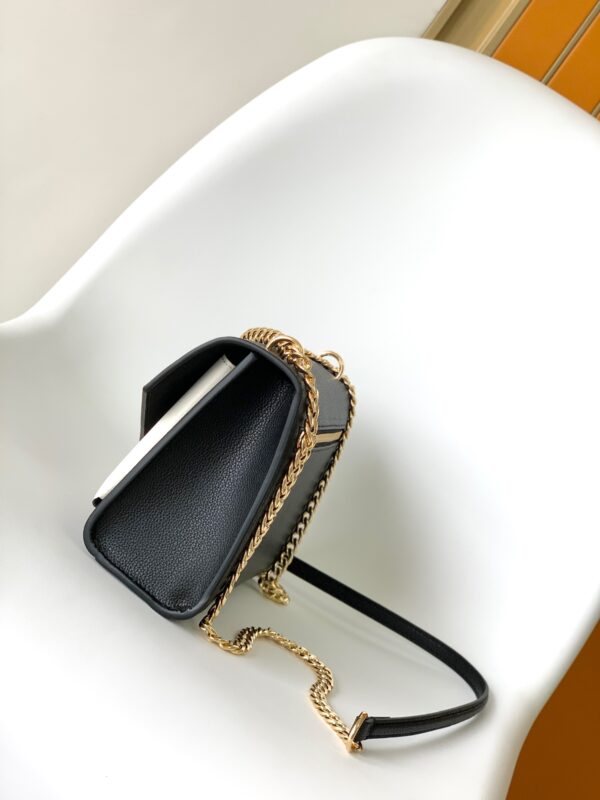 LV Mylockme BB bag - Image 3
