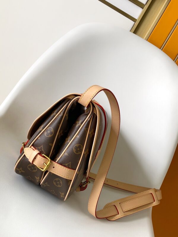 LV SAUMUR handbag - Image 2
