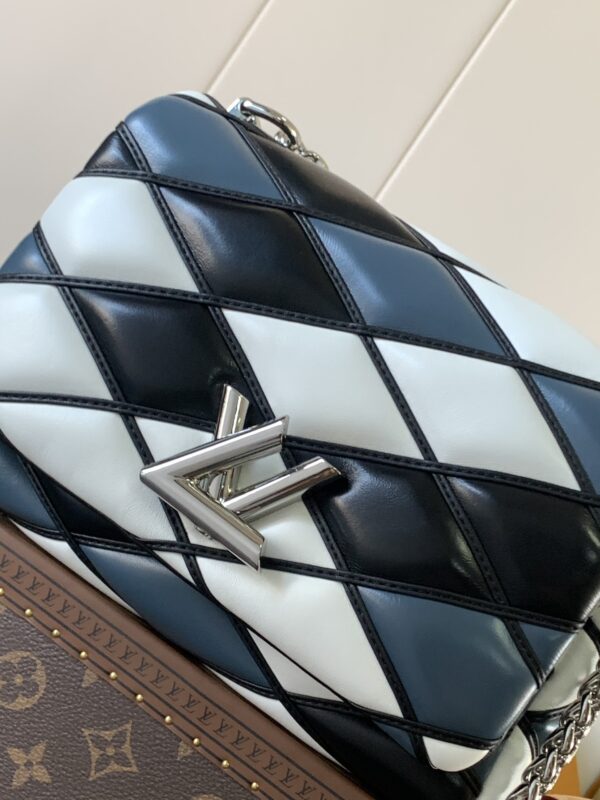 LV GO-14 - Image 4