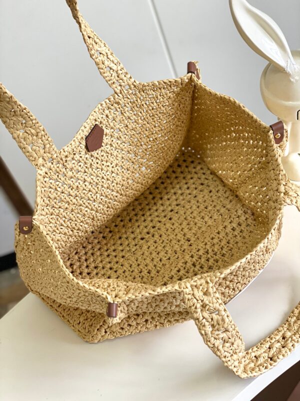 LV ONTHEGO bag - Image 7