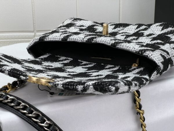 CHANEL plush handbag series - Image 6