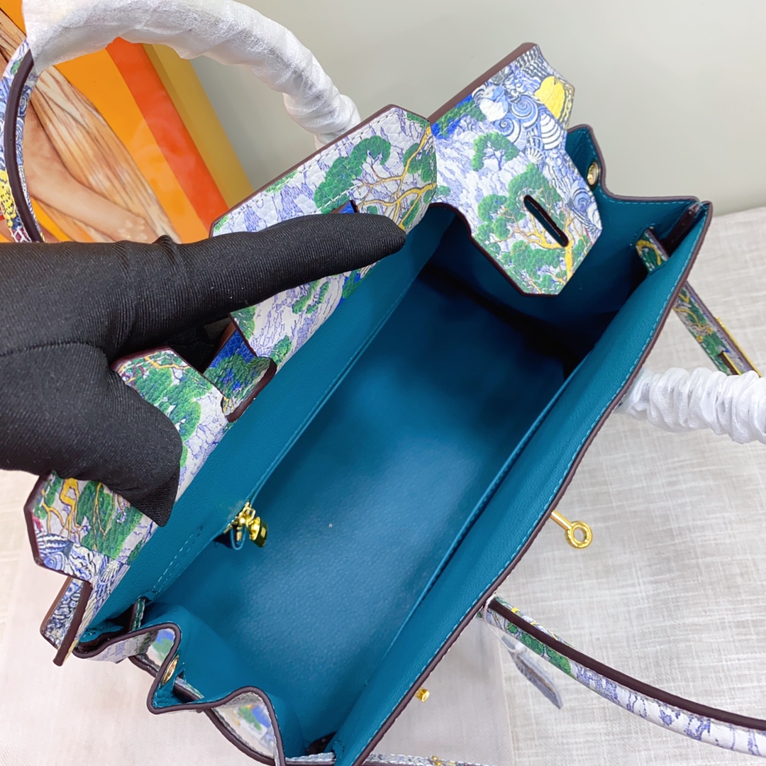 Hermes Platinum Graffiti Bag - Image 8