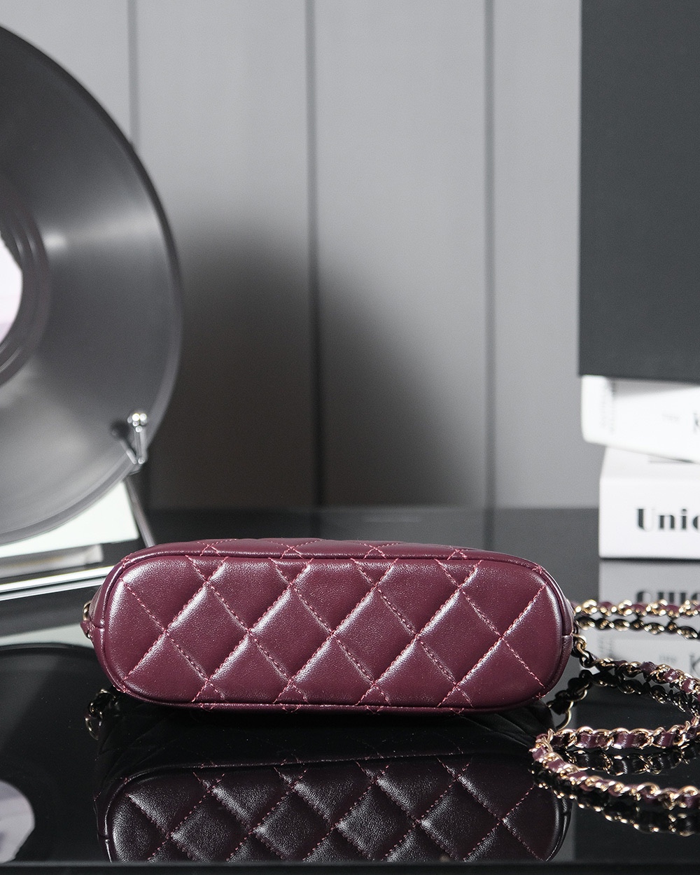 Chanel's new shell bag - Image 4