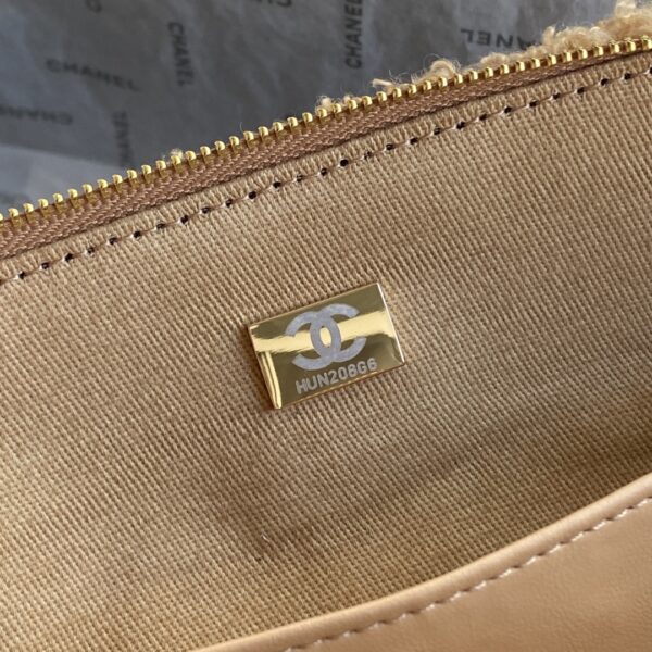 Chanel Large Lamb Wool Shell Bag - Image 8
