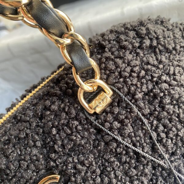 Chanel Large Lamb Wool Shell Bag - Image 2