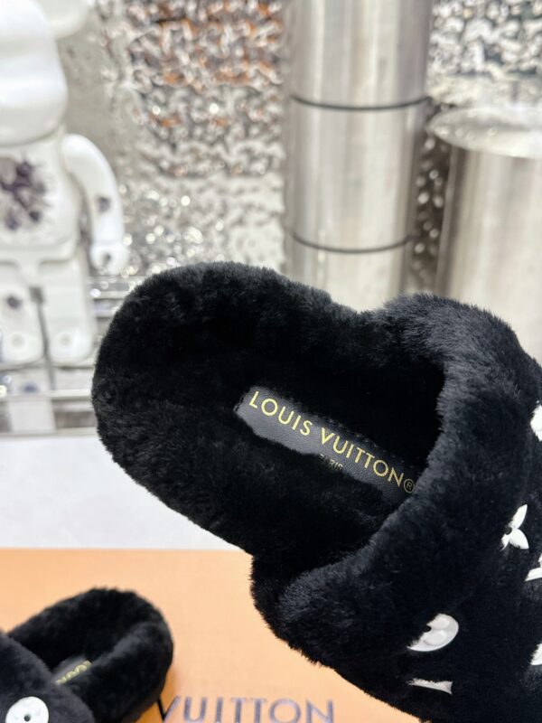LV Paseo Comfort flat shoes - Image 6