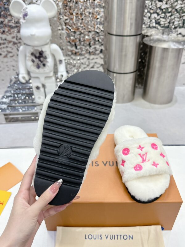 LV Paseo Comfort flat shoes - Image 8