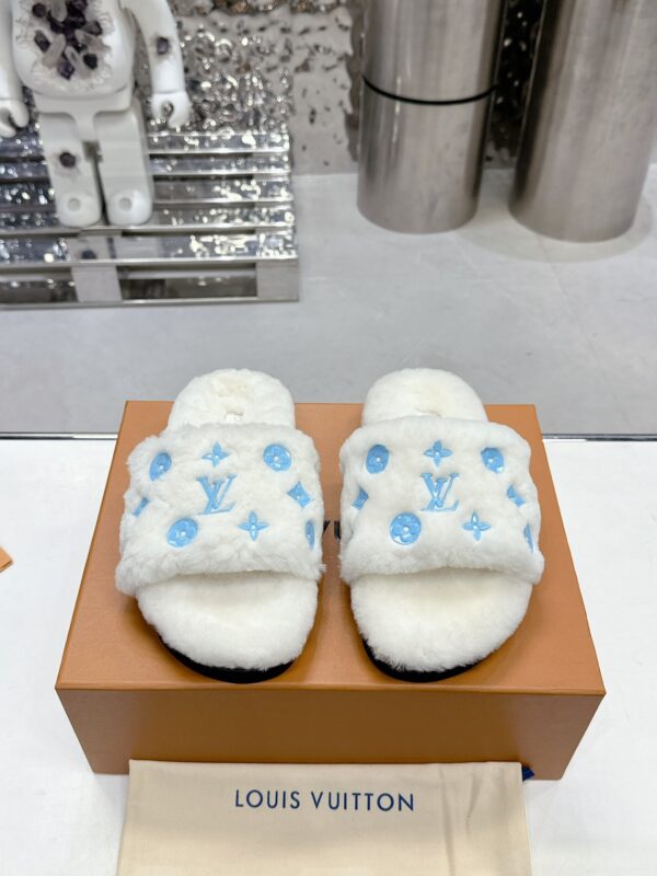 LV Paseo Comfort Flat Slippers