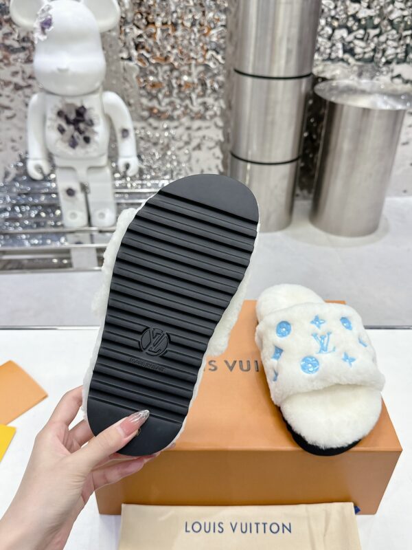 LV Paseo Comfort Flat Slippers - Image 8