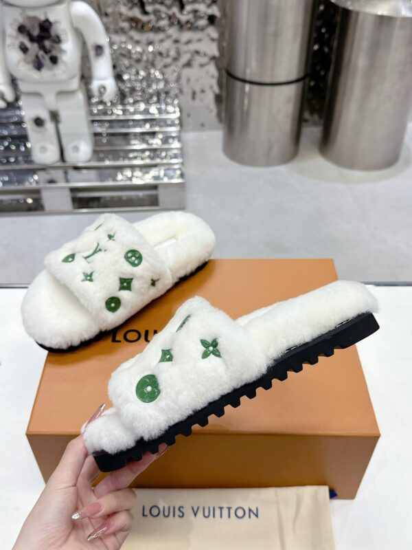 LV Paseo Comfort Flat Slippers - Image 3