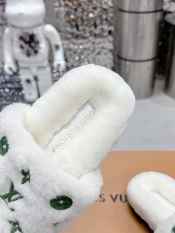 LV Paseo Comfort Flat Slippers - Image 4