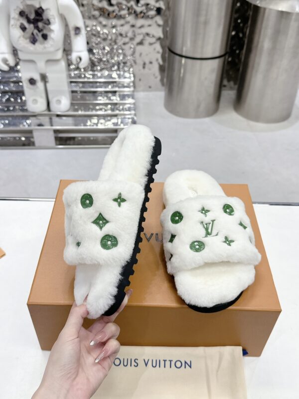 LV Paseo Comfort Flat Slippers - Image 7