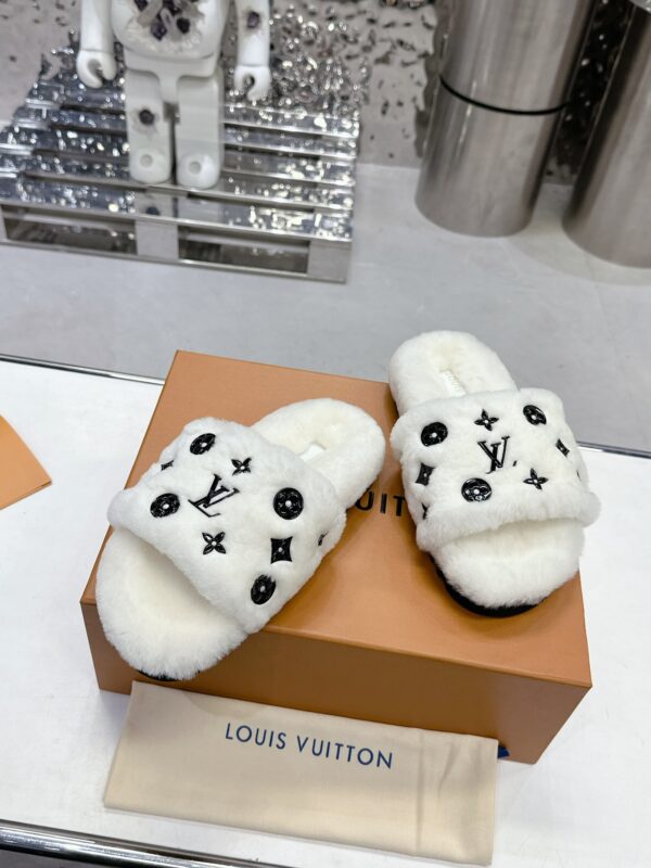 LV Paseo Comfort Flat Slippers - Image 3