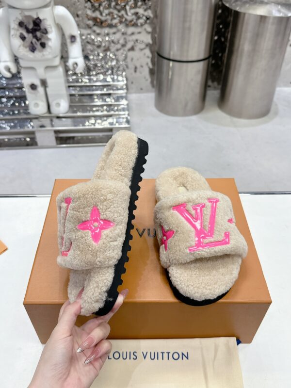 LV Paseo Comfort flat sandals - Image 2