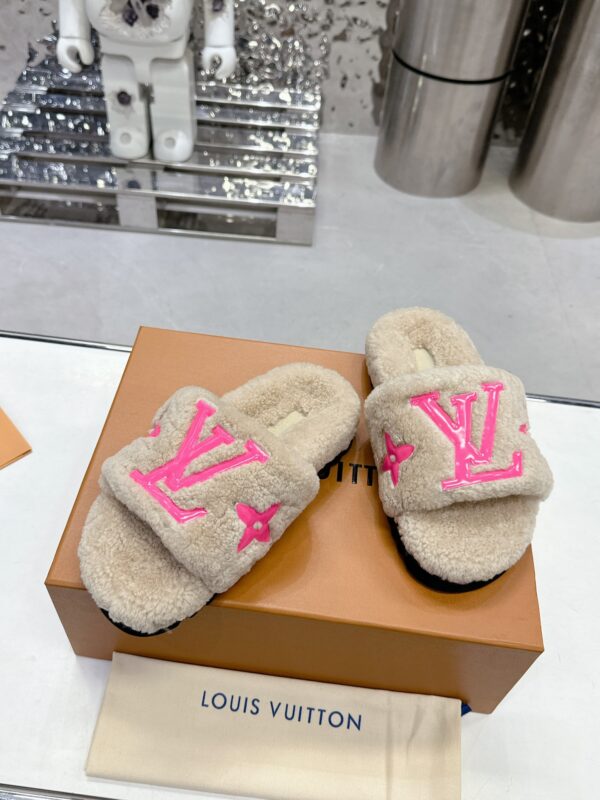 LV Paseo Comfort flat sandals - Image 3