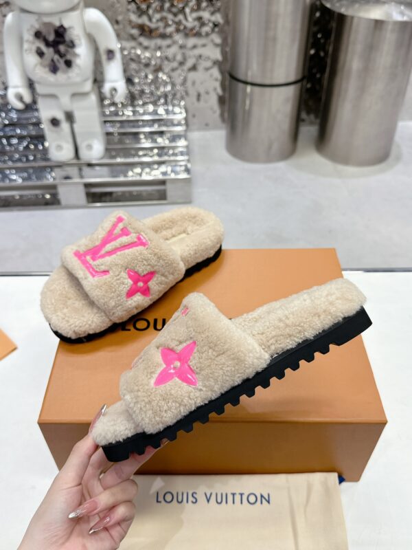 LV Paseo Comfort flat sandals - Image 4