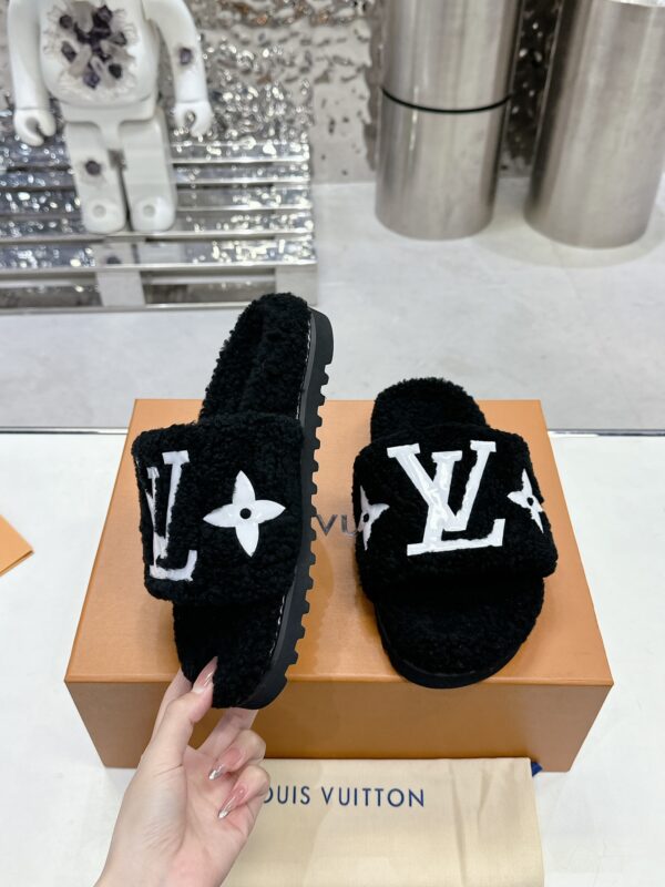 LV Paseo Comfort flat sandals - Image 2