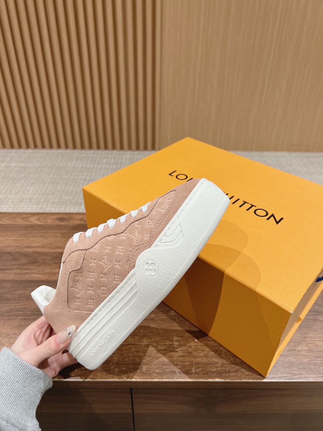 LV Discovery shoe - Image 4