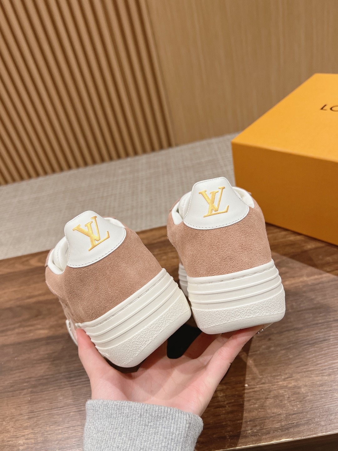 LV Discovery shoe - Image 7