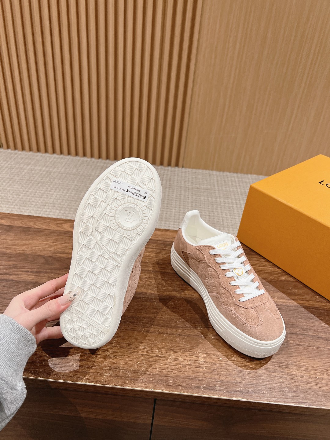 LV Discovery shoe - Image 8