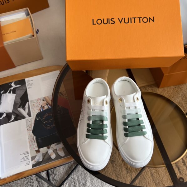 LV Cute Little White Shoes