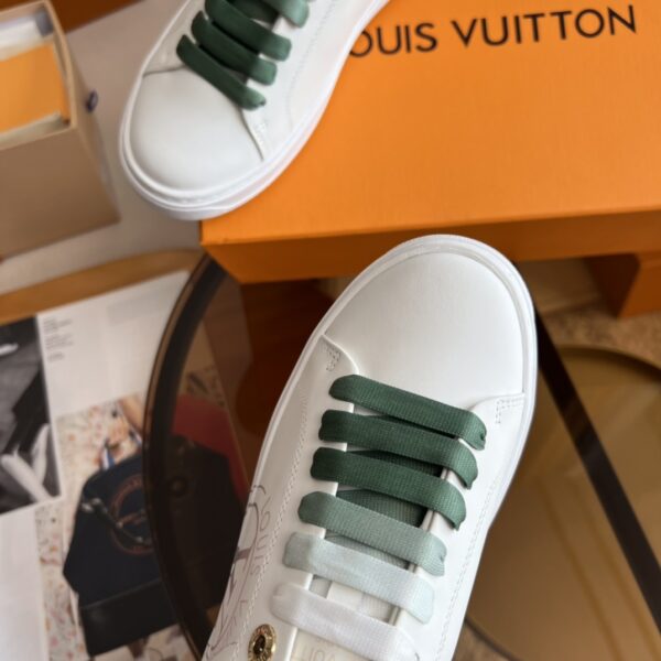 LV Cute Little White Shoes - Image 6