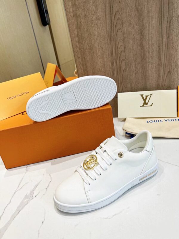 LV Fashion Versatile Board Shoes