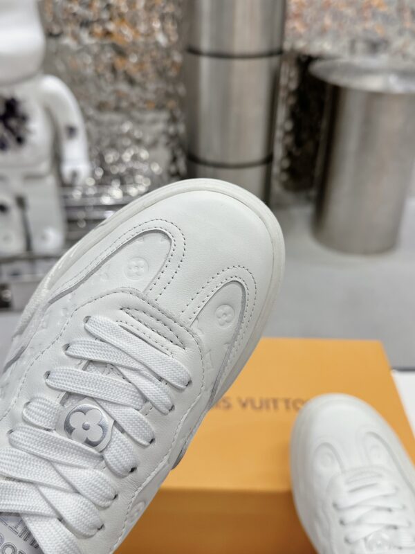 LV GROOVY PLATFORM Sneakers - Image 6