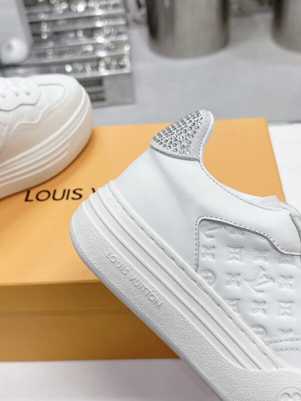 LV GROOVY PLATFORM Sneakers - Image 7