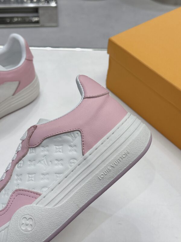 LV GROOVY PLATFORM Sneakers - Image 6