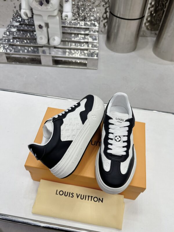 LV GROOVY PLATFORM Sneakers - Image 3