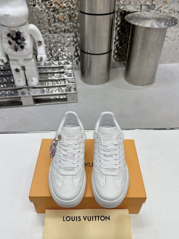 LV GROOVY PLATFORM Sneakers