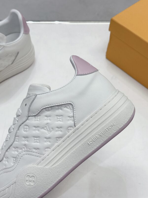 LV GROOVY PLATFORM Sneakers - Image 6