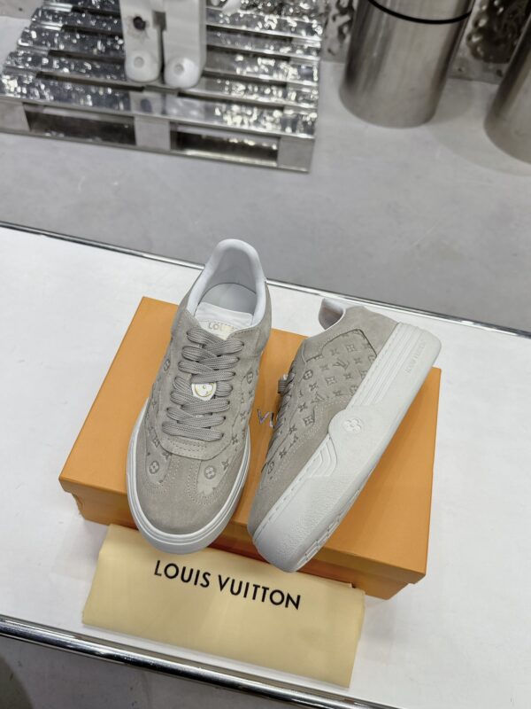 LV GROOVY PLATFORM Sneakers - Image 3