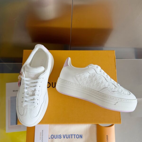 LV GROOVY the Year of the Loong Restricted Sneakers - Image 6