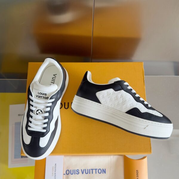 LV GROOVY the Year of the Loong Restricted Sneakers - Image 5