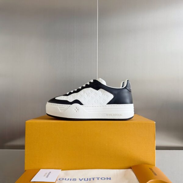 LV GROOVY the Year of the Loong Restricted Sneakers - Image 6