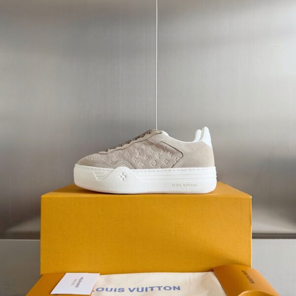 LV GROOVY the Year of the Loong Restricted Sneakers - Image 6