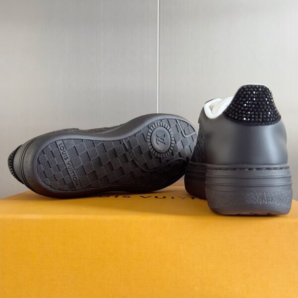 LV GROOVY the Year of the Loong Restricted Sneakers - Image 8
