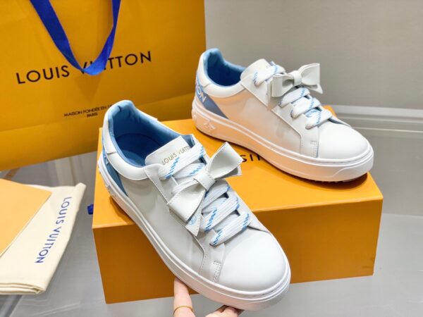 LV thick soled white shoes - Image 3