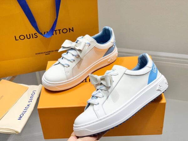 LV thick soled white shoes - Image 7