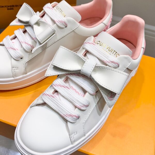 LV thick soled white shoes - Image 6