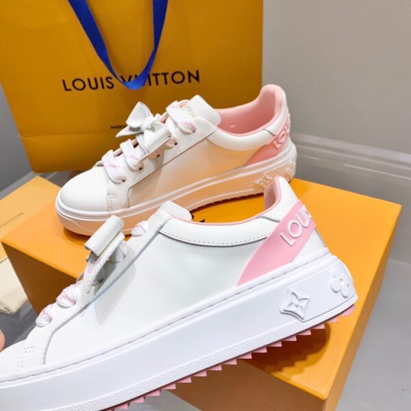 LV thick soled white shoes - Image 7