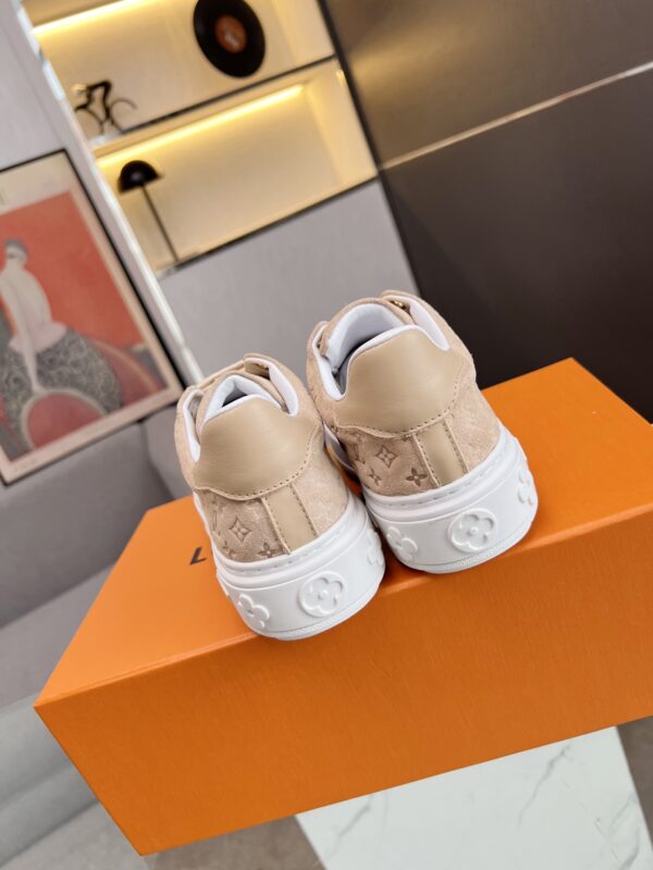 LV Time Out sneakers - Image 7