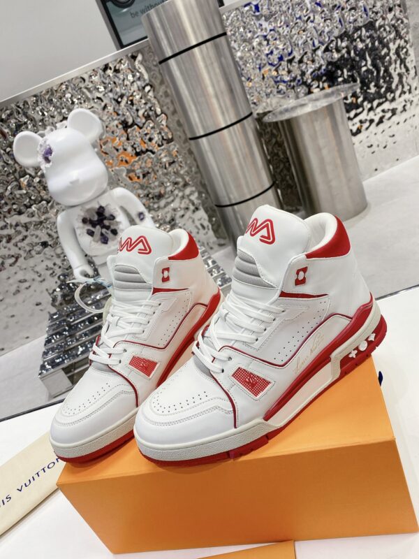 Louis*Vuitto* LV Traine shoe